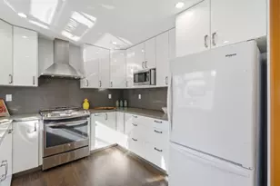 114 Williams Ln, Foster City, CA 94404 - Photo 11