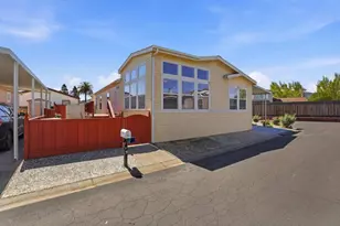 500 W 10th St 119, Gilroy, CA 95020 - Photo 1