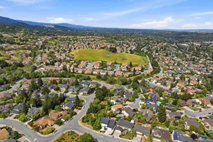 1129 Foxhurst Way, San Jose, CA 95120 - Photo 65