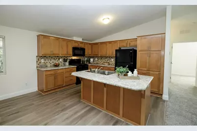 3837 Moana Way 31, Modesto, CA 95355 - Photo 19