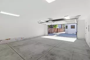 445 Iris St, Redwood City, CA 94062 - Photo 43