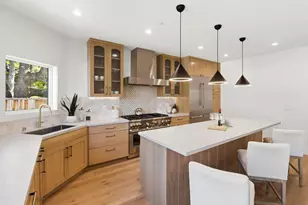 445 Iris St, Redwood City, CA 94062 - Photo 17