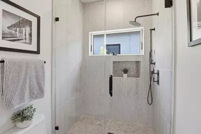 445 Iris St, Redwood City, CA 94062 - Photo 35