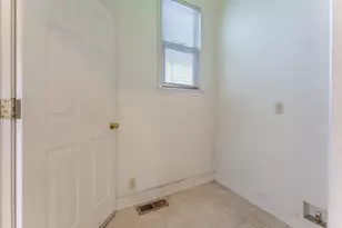 1030 Locust St, San Jose, CA 95110 - Photo 15