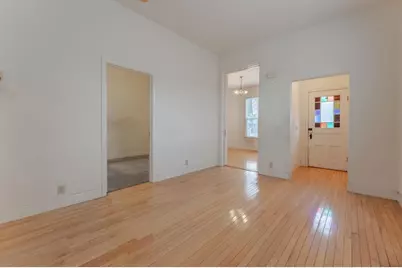 1030 Locust St, San Jose, CA 95110 - Photo 5