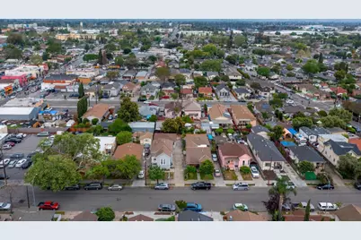 1030 Locust St, San Jose, CA 95110 - Photo 35