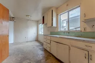 1030 Locust St, San Jose, CA 95110 - Photo 23