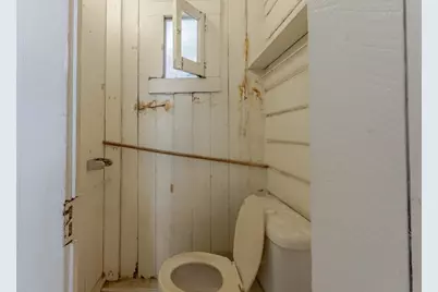 1030 Locust St, San Jose, CA 95110 - Photo 17