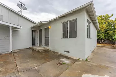 1030 Locust St, San Jose, CA 95110 - Photo 29