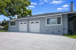 1090 White Dr, Santa Clara, CA 95051 - Photo 3