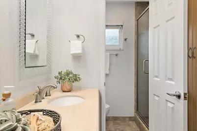 811 Daffodil Way, San Jose, CA 95117 - Photo 17