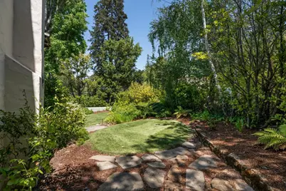 973 Baileyana Rd, Hillsborough, CA 94010 - Photo 53