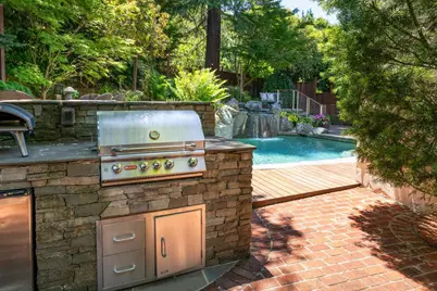 973 Baileyana Rd, Hillsborough, CA 94010 - Photo 41