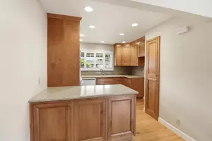 5064 Trenary Way, San Jose, CA 95118 - Photo 11