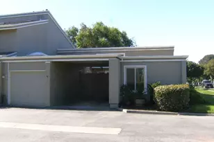 1253 Los Olivos Dr 5, Salinas, CA 93901 - Photo 1
