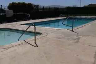 1253 Los Olivos Dr 5, Salinas, CA 93901 - Photo 31