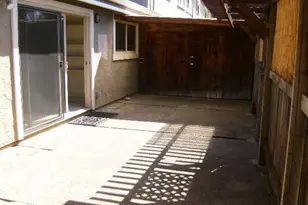 1253 Los Olivos Dr 5, Salinas, CA 93901 - Photo 29