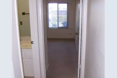 1253 Los Olivos Dr 5, Salinas, CA 93901 - Photo 25