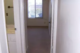 1253 Los Olivos Dr 5, Salinas, CA 93901 - Photo 25