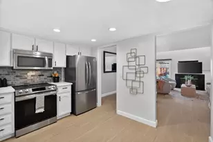 101 Redding Rd A4, Campbell, CA 95008 - Photo 3