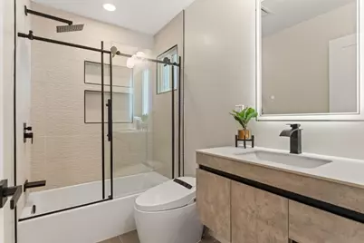3250 Sylvan Dr, San Jose, CA 95148 - Photo 15