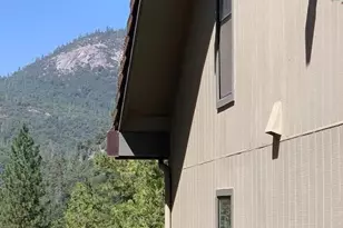 40586 Saddleback Rd, Bass Lake, CA 93604 - Photo 3