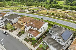 1816 Rosemary Dr, Gilroy, CA 95020 - Photo 49