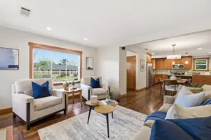 1486 Burrell Ct, San Jose, CA 95126 - Photo 9