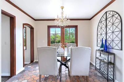 14175 Douglass Ln, Saratoga, CA 95070 - Photo 13