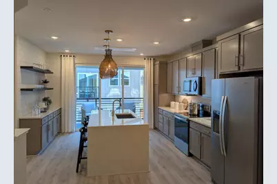 291 Dreamland Way 66-07 - Plan 3, Campbell, CA 95008 - Photo 9