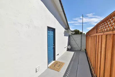 5953 Shawcroft Dr, San Jose, CA 95123 - Photo 29