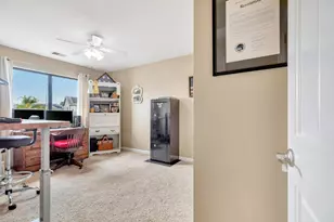 1951 Calistoga Dr, Hollister, CA 95023 - Photo 29