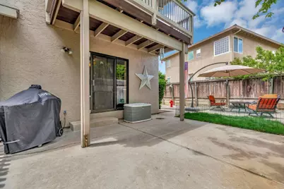 1951 Calistoga Dr, Hollister, CA 95023 - Photo 51