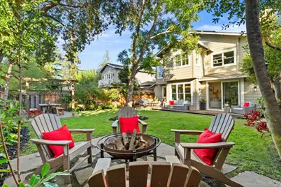 2140 Monterey Ave, Menlo Park, CA 94025 - Photo 17