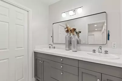 2140 Monterey Ave, Menlo Park, CA 94025 - Photo 9