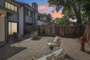 190 Granada Dr, Mountain View, CA 94043 - Photo 35