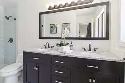 190 Granada Dr, Mountain View, CA 94043 - Photo 19