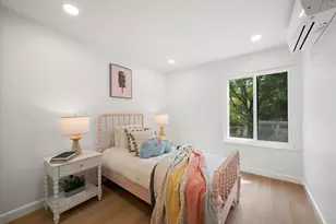 932 La Barbera Dr, San Jose, CA 95126 - Photo 9