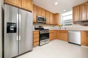 30 Lorton Ave 302, Burlingame, CA 94010 - Photo 9