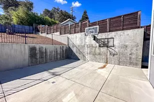 74 Cedar St, San Carlos, CA 94070 - Photo 25