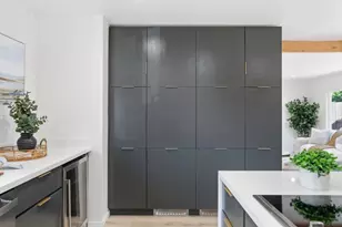 10910 Glen Artney St, Oakland, CA 94605 - Photo 19