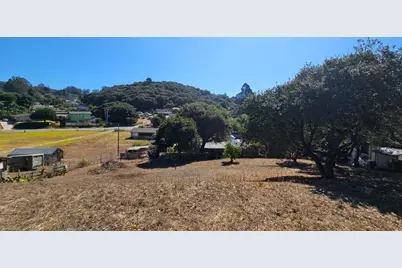 205 Las Lomas Dr, Royal Oaks, CA 95076 - Photo 23