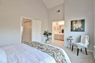 309 Village Cir, Santa Cruz, CA 95060 - Photo 15