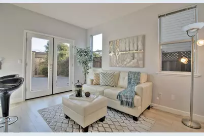 309 Village Cir, Santa Cruz, CA 95060 - Photo 5