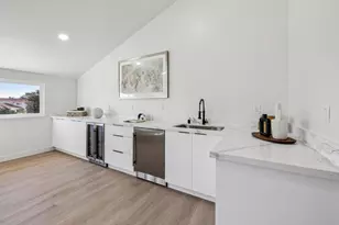 2043 Shellback Pl, San Jose, CA 95133 - Photo 37