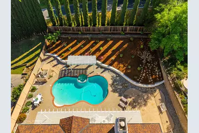 21592 Villa Maria Ct, Cupertino, CA 95014 - Photo 57