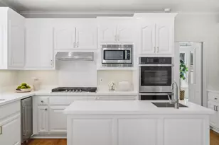 21592 Villa Maria Ct, Cupertino, CA 95014 - Photo 13