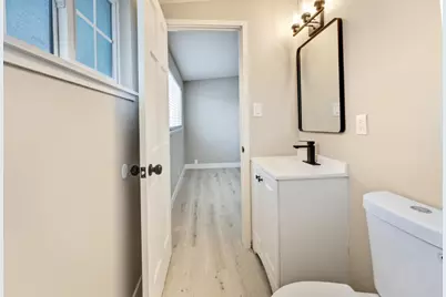 318 Navajo Dr, Salinas, CA 93906 - Photo 17