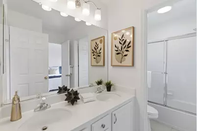 301 Saint Martin Dr, Redwood City, CA 94065 - Photo 25