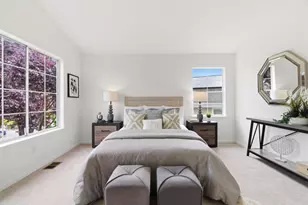 301 St Martin Dr, Redwood City, CA 94065 - Photo 21